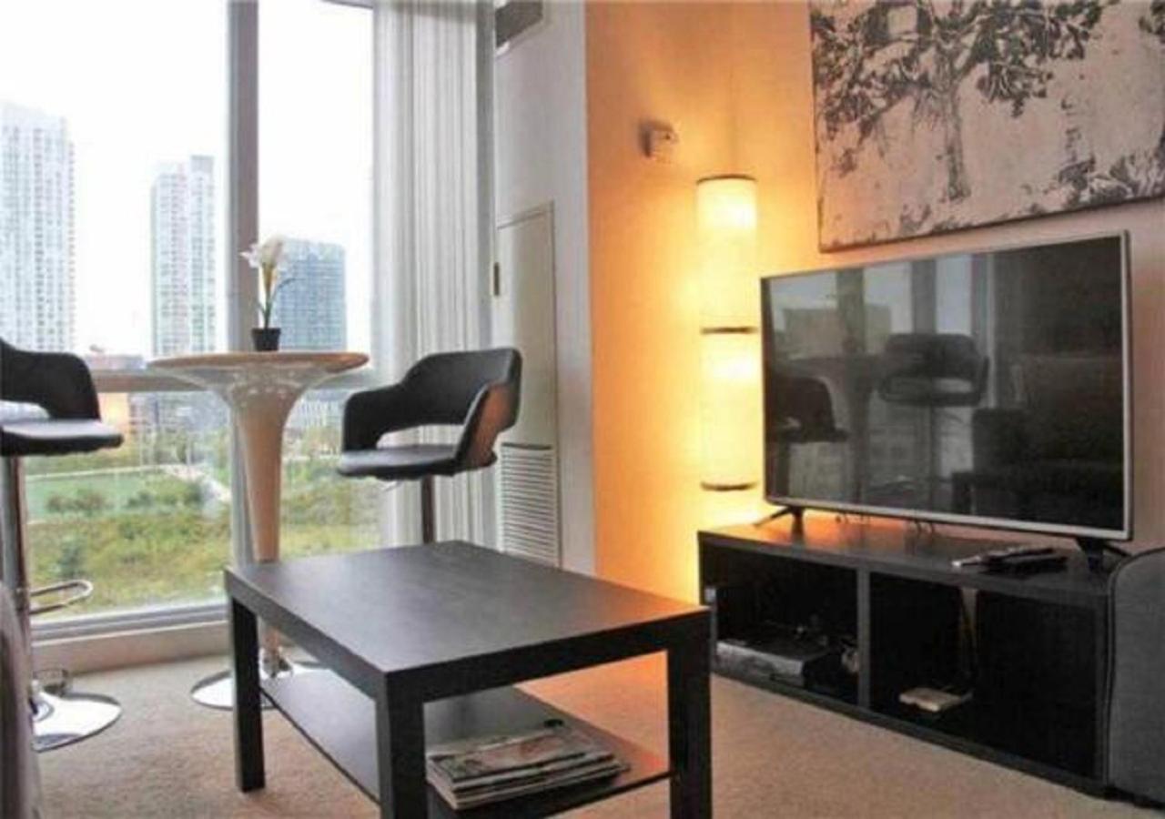 Micasa Suites - Stylish Condo By Cn Tower Toronto Buitenkant foto