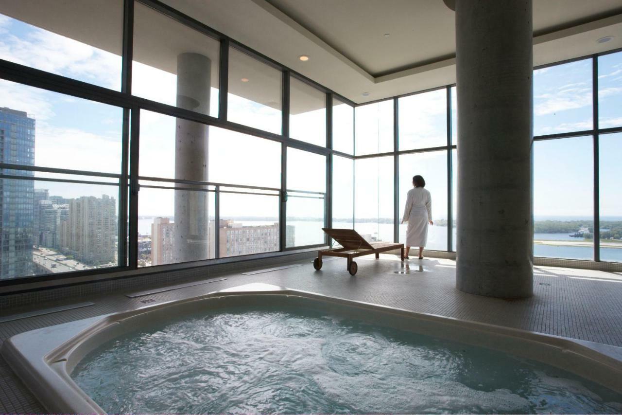 Micasa Suites - Stylish Condo By Cn Tower Toronto Buitenkant foto