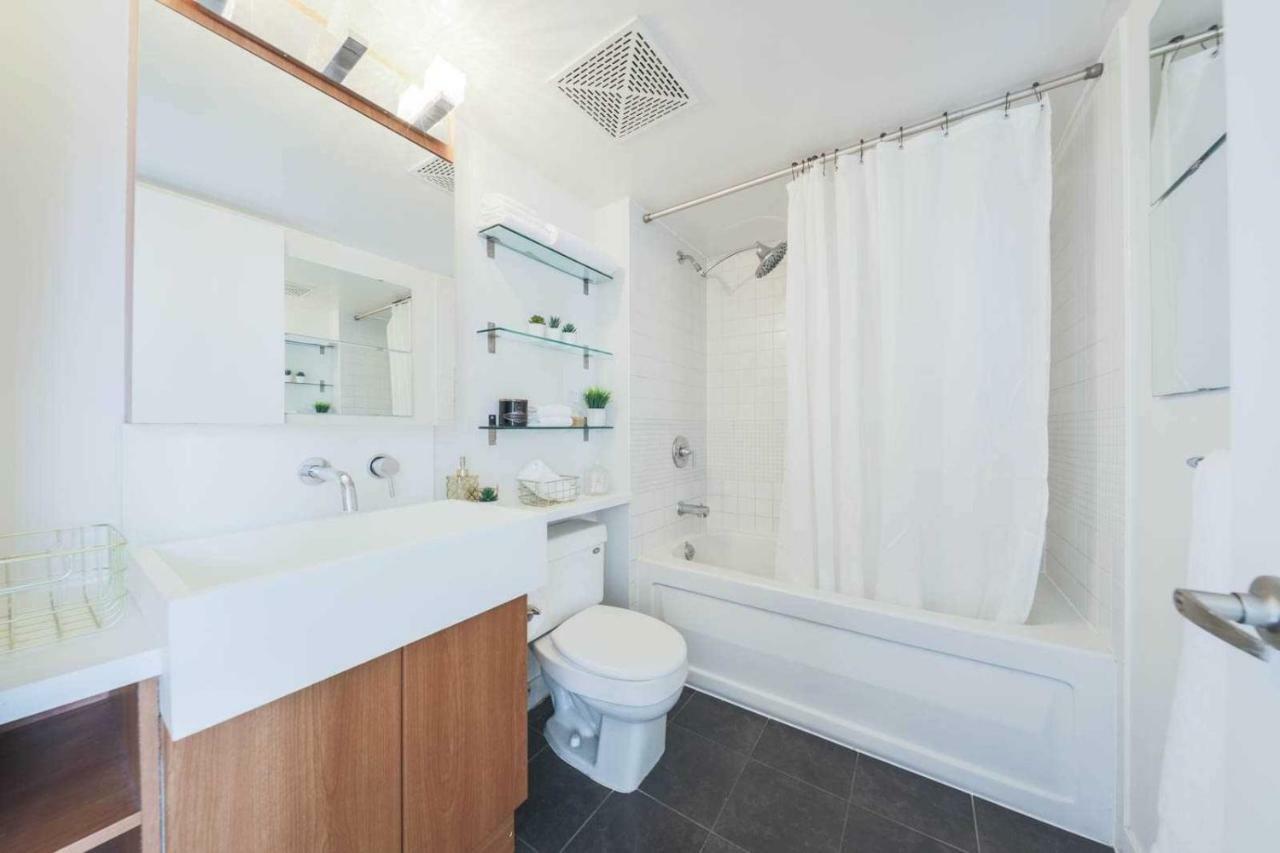 Micasa Suites - Stylish Condo By Cn Tower Toronto Buitenkant foto